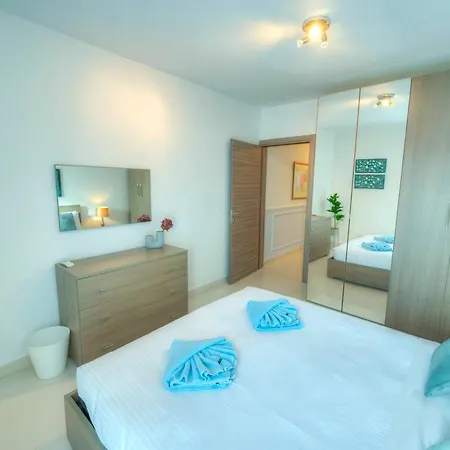 Modern, Large 3bedroom, Spectacular Views Goslm-9 Sliema