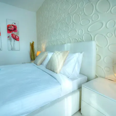 Διαμέρισμα Modern, Large 3bedroom, Spectacular Views Goslm-9 Σλιέμα