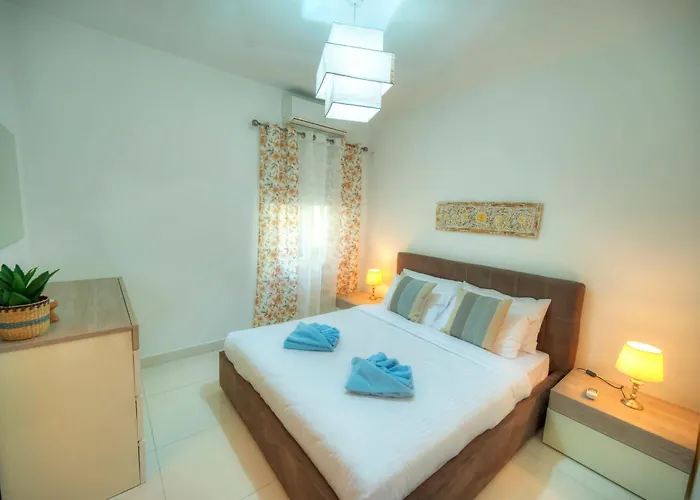 Modern, Large 3bedroom, Spectacular Views Goslm-9 Apartament *