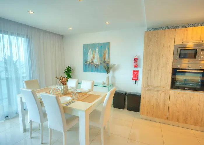 Apartament Modern, Large 3bedroom, Spectacular Views Goslm-9 *