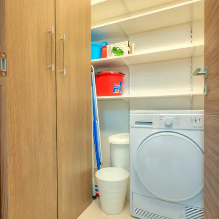 شقة Modern, Large 3bedroom, Spectacular Views Goslm-9