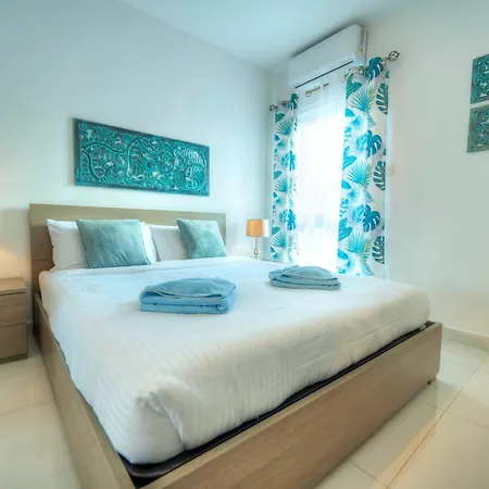 Modern, Large 3bedroom, Spectacular Views Goslm-9 *